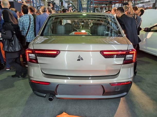 آغاز تولید آزمایشی ال ۹۰ ایرانی در پارس خودرو