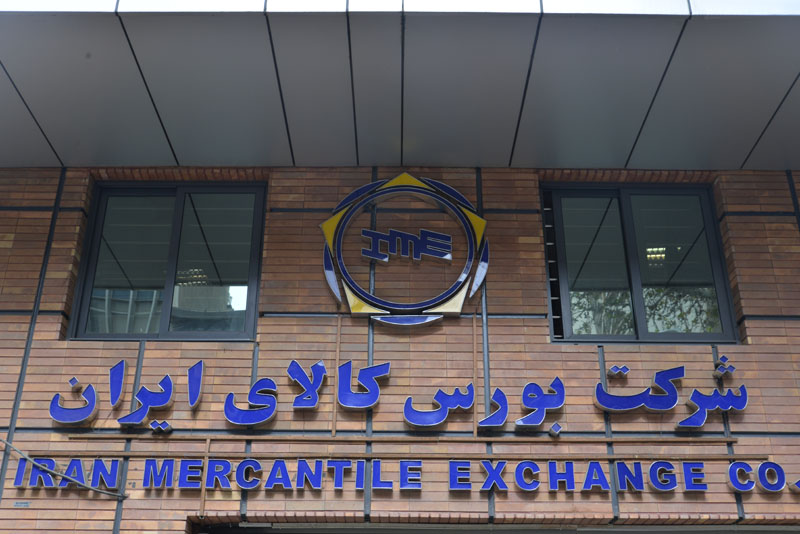 حمایت انجمن خودروسازان از عرضه دوباره خودرو در بورس کالا
