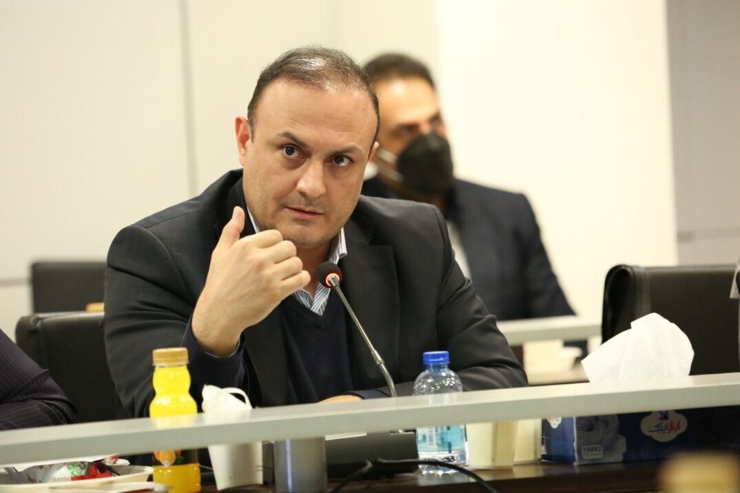 دبیر انجمن صنایع همگن قطعه سازی: اهلیت قطعه سازان بیشتر از سایرین است