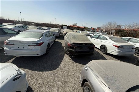 تویوتا کمری های هایبرید جانبازان از گمرک ترخیص شد