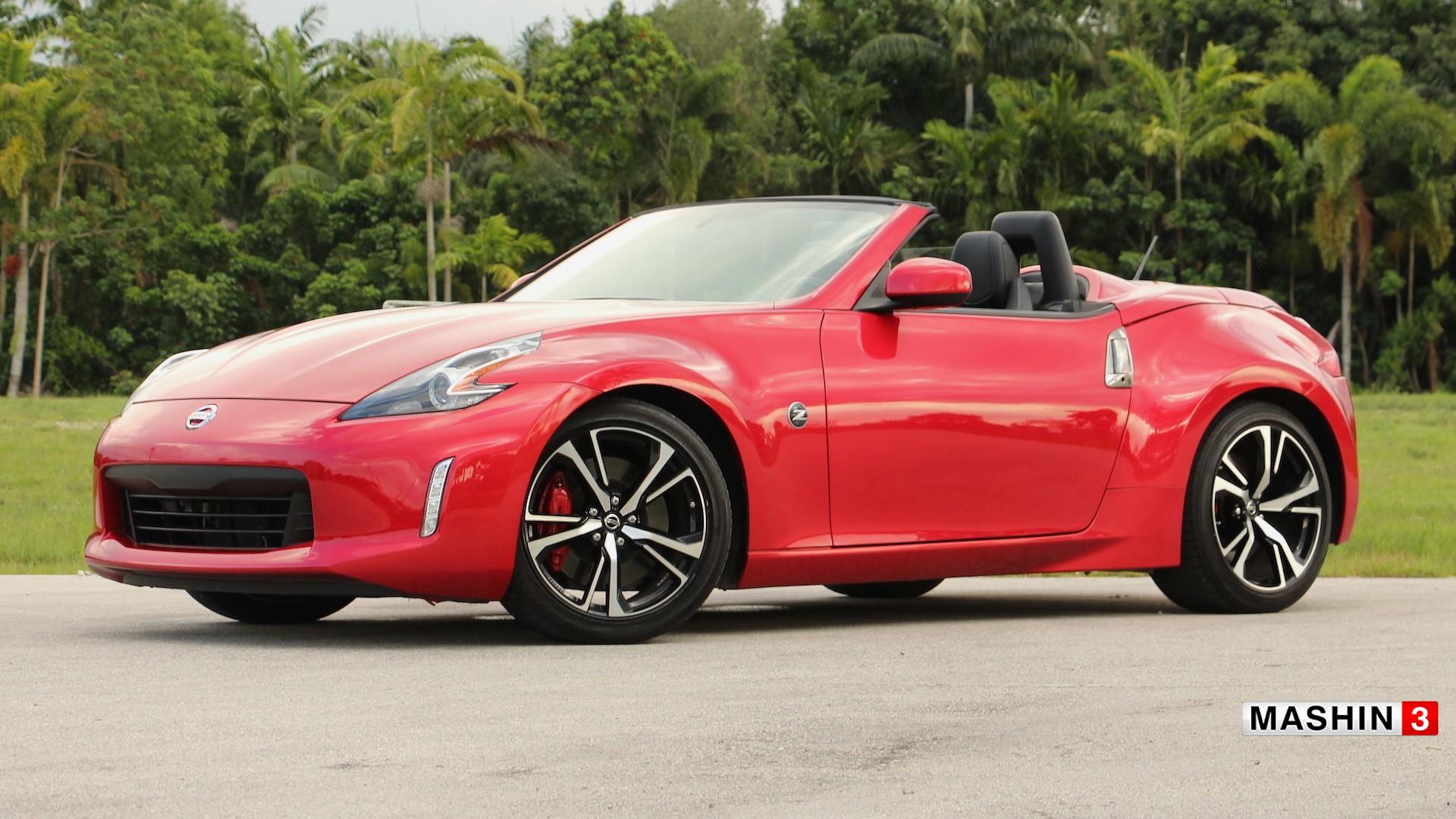 نیسان 370Z رودستر